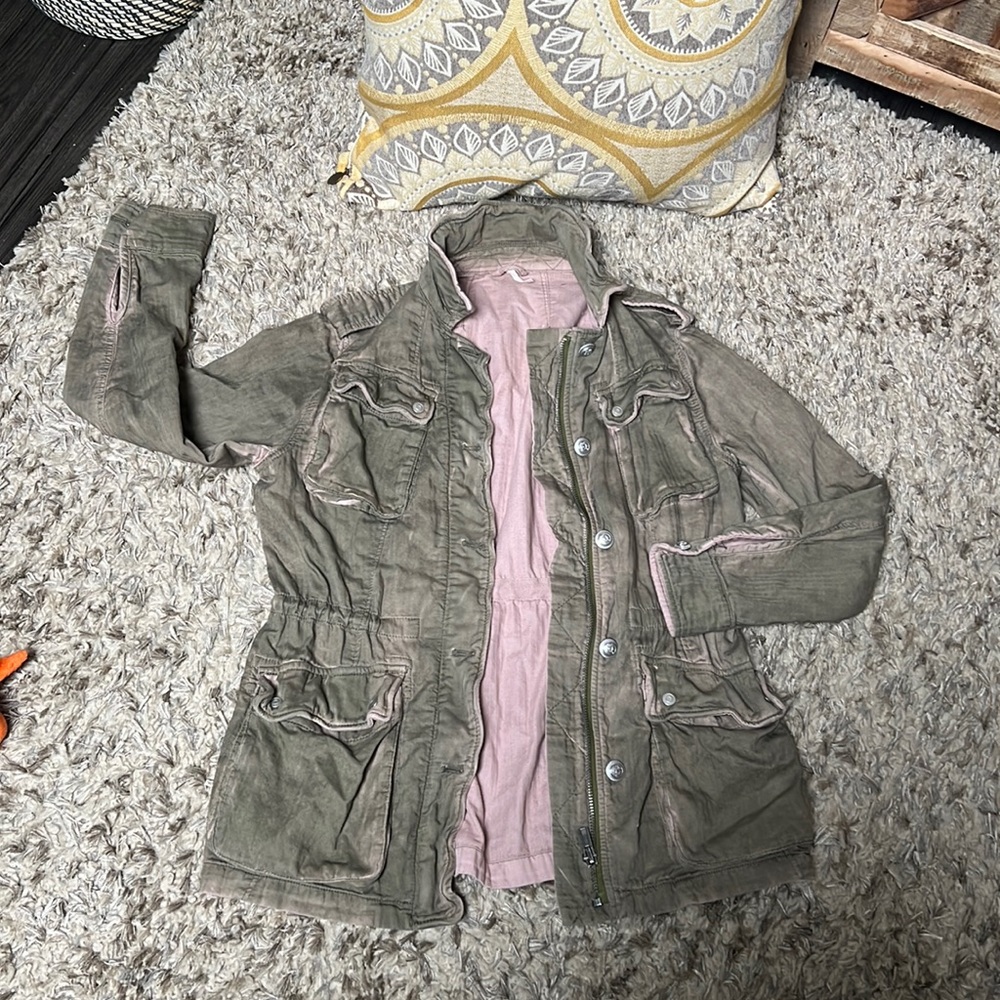 Cute free people jacket S worn a few wrinkled effects